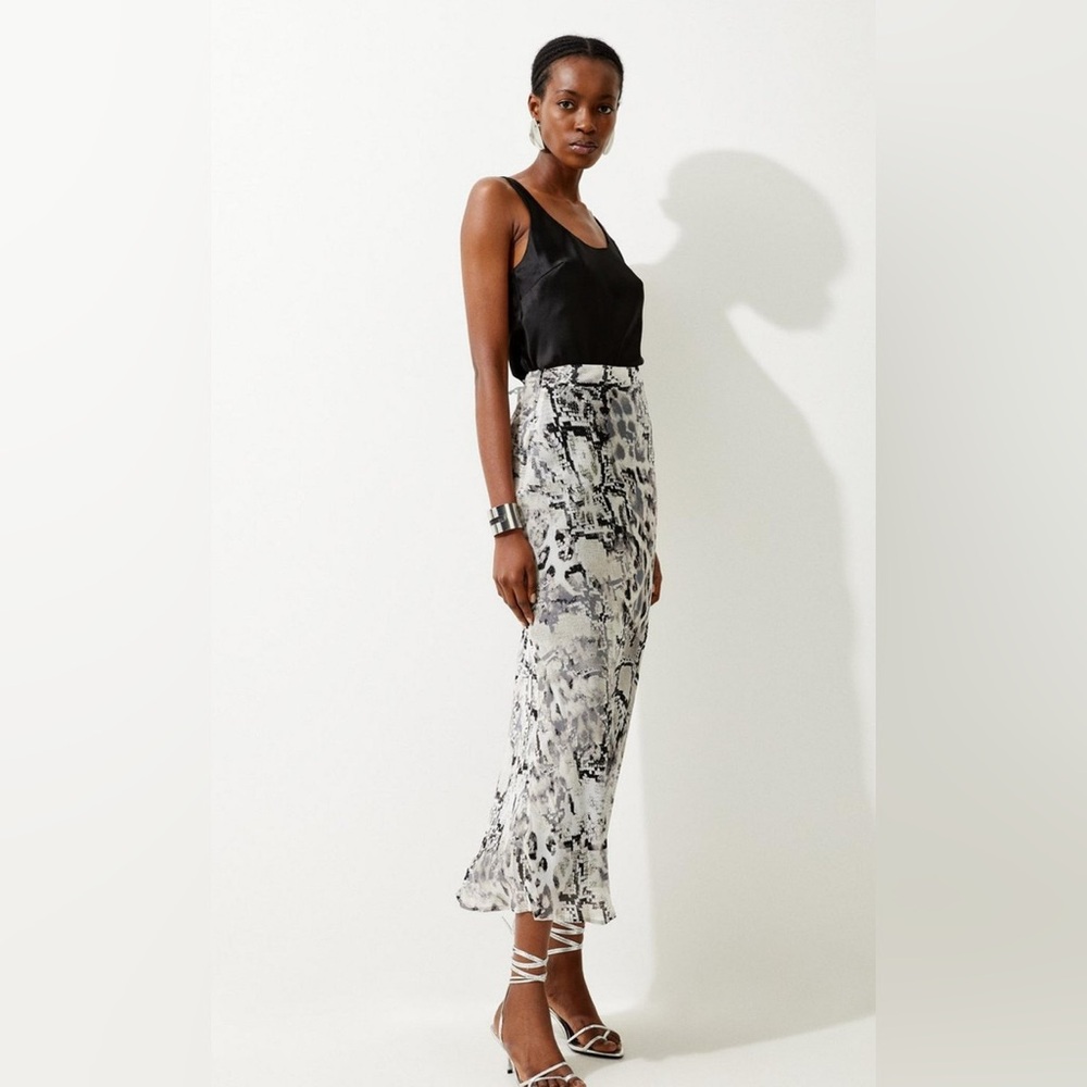 Karen Millen Viscose Woven Midi Skirt size 2 New With Tags